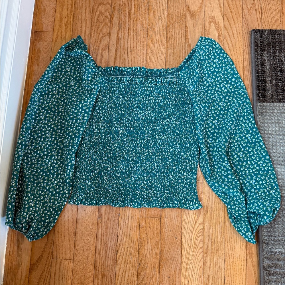 Women's green off the shoulder Balloon Sleeve Blouse Size medium